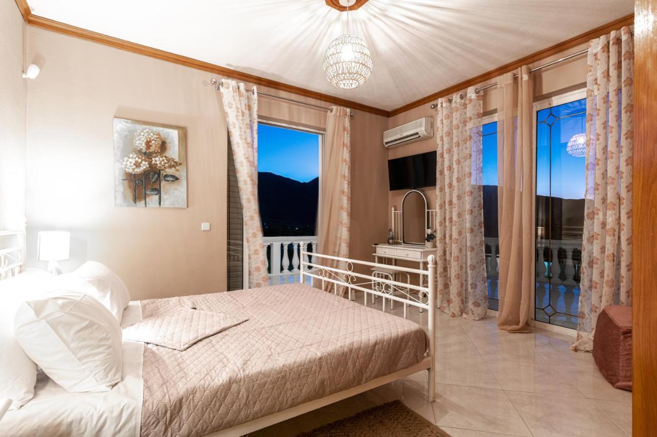 Galadriel Villa With Private Pool & Jacuzzi Kato Yerakarion Екстериор снимка