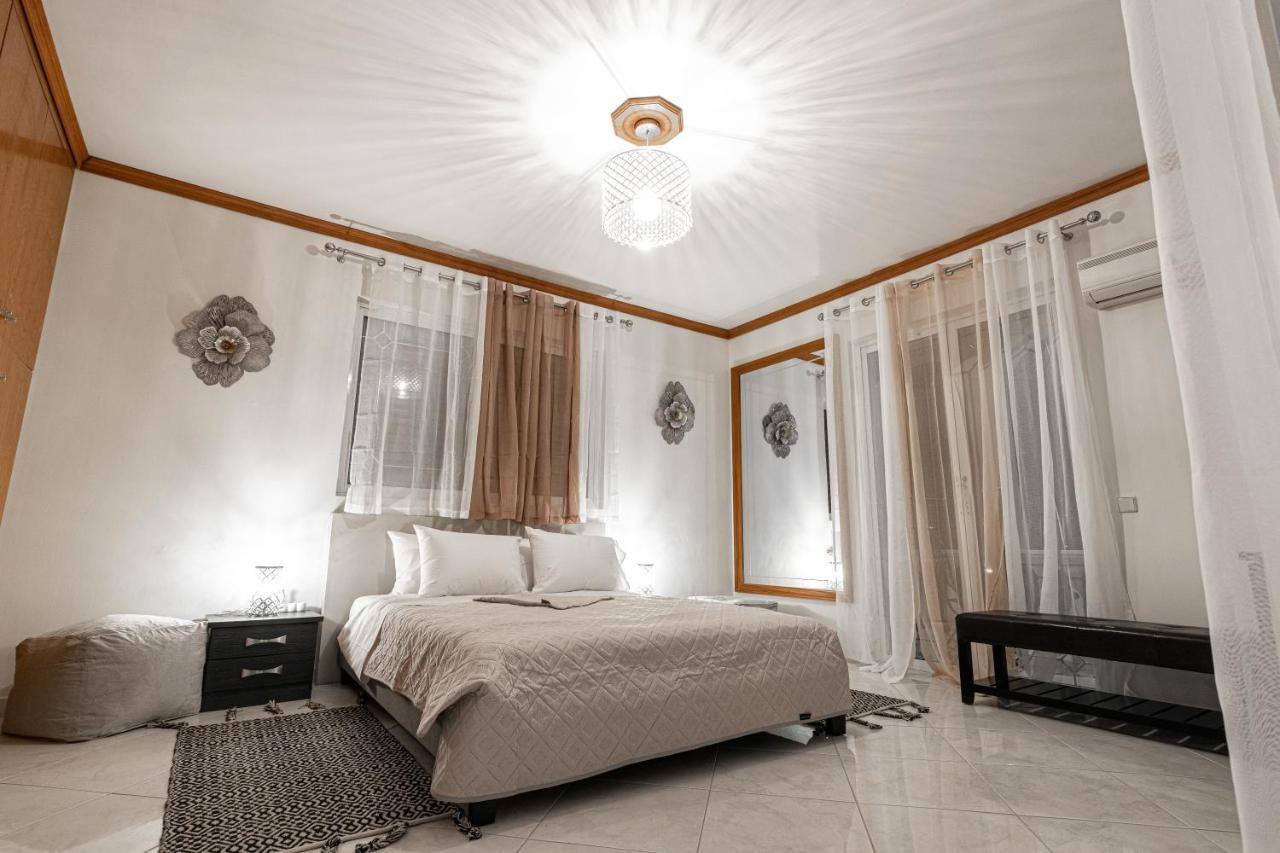 Galadriel Villa With Private Pool & Jacuzzi Kato Yerakarion Екстериор снимка